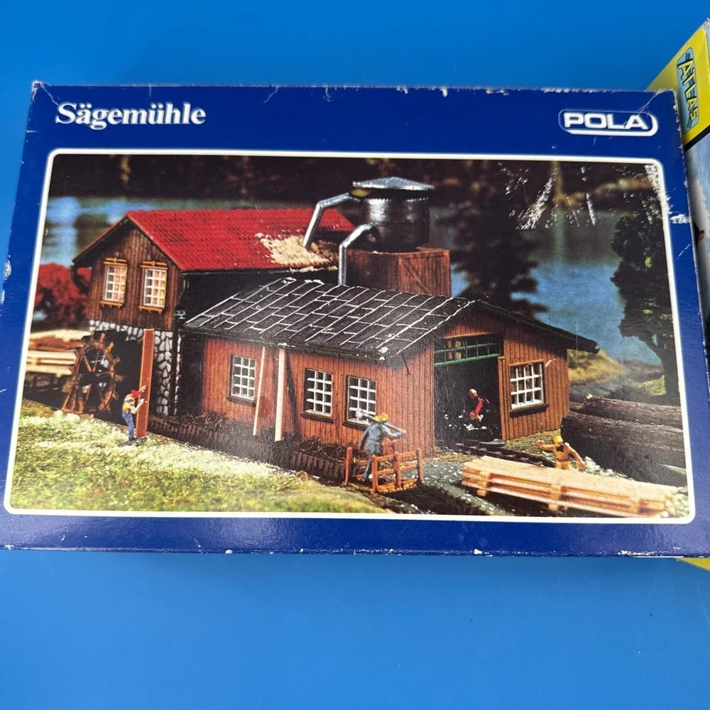 Vintage HO Scale Building Kits Lot Atlas Passenger Station POLA Sawmill As-Is